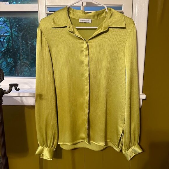 cupcakes & cashmere Tops - EUC Cupcakes and Cashmere Chartruese Green Satin Blouse